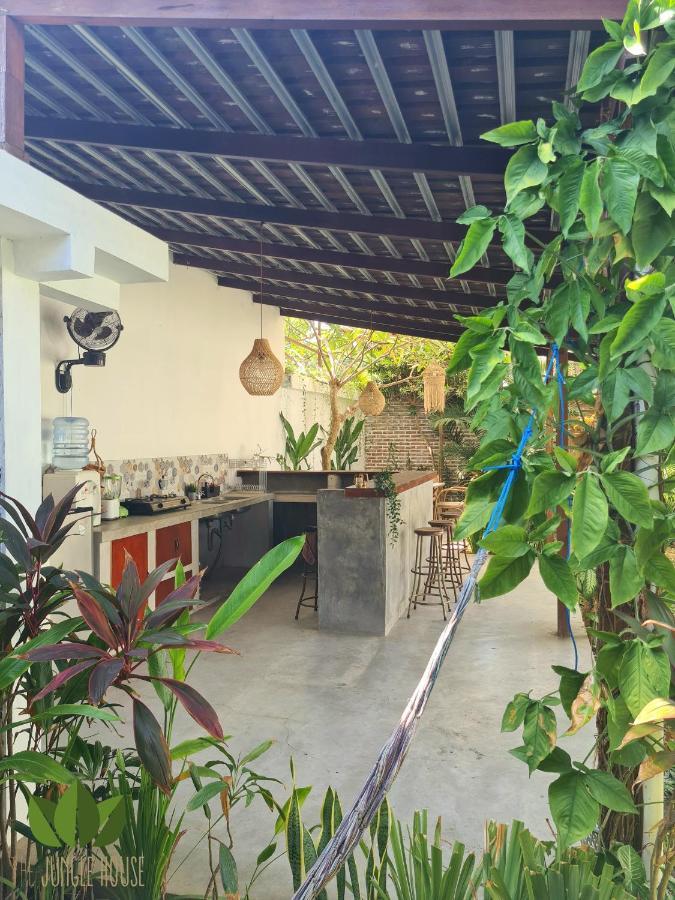The Jungle House Hostel Canggu  Luaran gambar