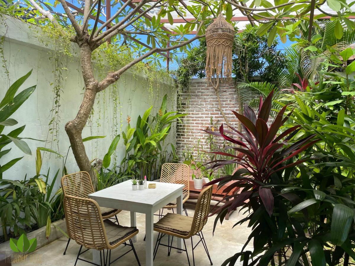 The Jungle House Hostel Canggu  Luaran gambar